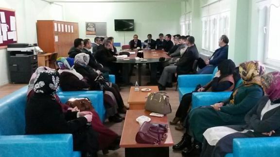 İHL Meslek Dersleri ve Din Kültürü ve Ahlak Bilgisi Öğretmenleri Değerlendirme Toplantısı