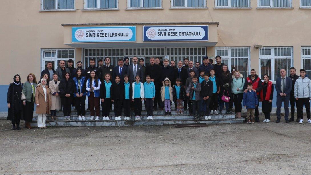 Sivrikese İlk/Ortaokulu Bahçesi Ağaçlandırma Etkinliği 